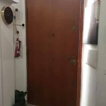 דירה Bright And Cosy Appartament Near The Center *